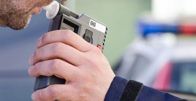 Belçika’da 0,8 promil ve üzeri alkollü araç kullananların ehliyetine el koyma uygulaması başlıyor