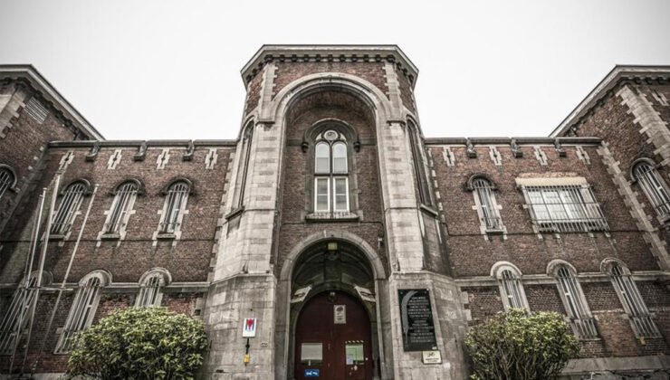 Belçika’da arama sırasında üzerindeki uyuşturucuyu yutan mahkum hayatını kaybetti