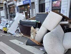 Brüksel’de üç ton yasa dışı çöp temizlendi, sorumlular tespit edildi