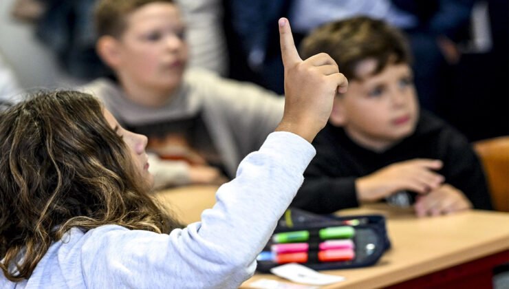 Belçika’da ilkokul öğrencilerinin devamsızlık yapma oranlarında kaygı verici bir artış yaşanıyor