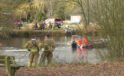 Hollanda’nın Limburg bölgesindeki Posterholt tatil parkı göletinde iki ceset bulundu