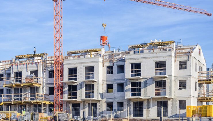 Belçika’da konutların eskimesi, altyapının yıpranması ve nüfus artışı alarm veriyor.