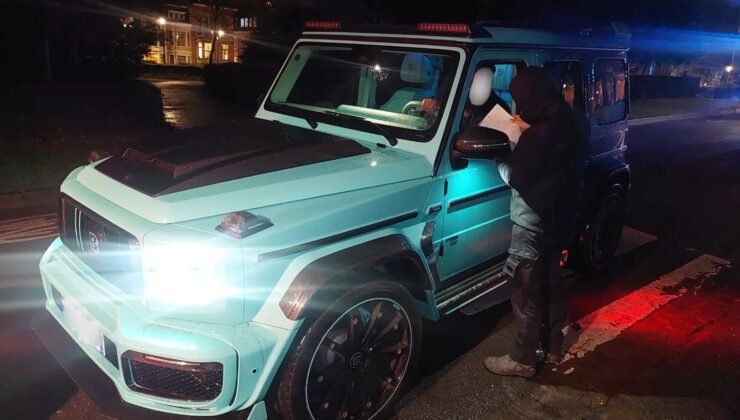 Belçika polisi kara para aklamayla ilgili operasyonda 55 lüks otomobil ve 342 bin euro’ya el koydu