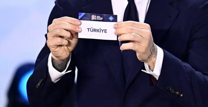 Brüksel'de yapılan kura çekiminde A Milli Futbol Takımı'nın UEFA Uluslar Ligi'ndeki rakipleri netleşti.