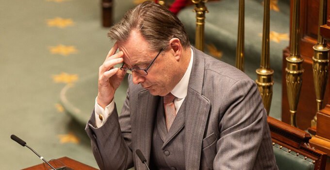 Belçika Başbakanı De Wever’in çağrısına AB bakanlarından sınırlı destek