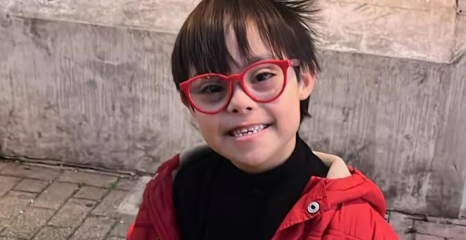 Brüksel’de otobüsün altında kalan 7 yaşındaki çocuk hastanede hayatını kaybetti