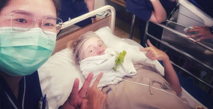 Tekne kazasında omurgası kırılan Gentli kadın nihayet Belçika’ya dönüyor