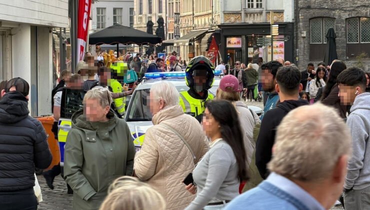 Gent şehir merkezinde çıkan kavgada kanlar içinde kalan kişi hastaneye kaldırıldı