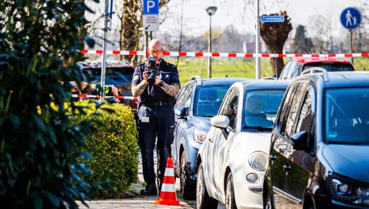 Hollanda’da İran rejimine karşı açıklamalarda bulunan İran asıllı polis memuru vuruldu