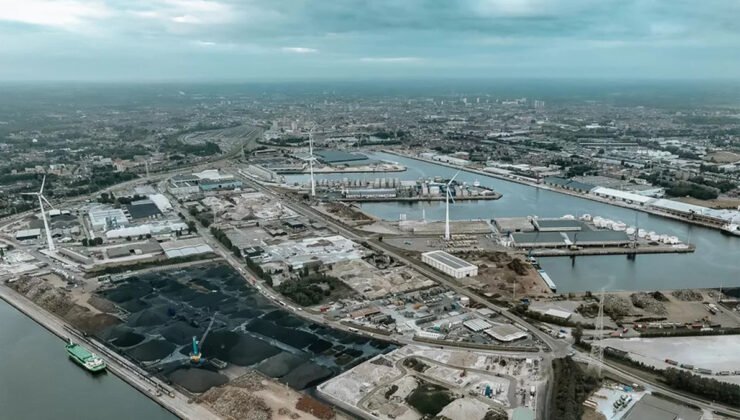 Belçika’da kılavuz kaptanların grevi nedeniyle büyük aksamalar yaşanıyor