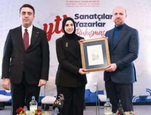 YTB Avrupa’daki Sanat Dünyasını Amsterdam’da Bir Araya Getirdi