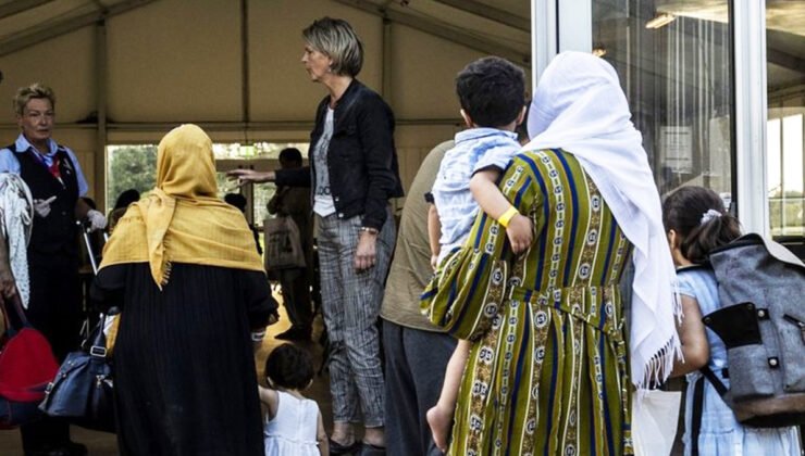 Hollanda’da sığınmacı çocukların gözaltına alınması büyük tepkiye neden oldu