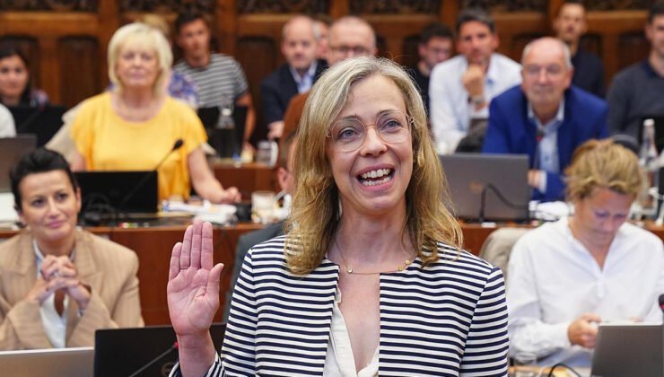 Gent Bld. Bşk. yardımcısı Evita Willaert sağlık sorunları nedeniyle görevini Filip Watteeuw’e devredecek