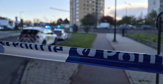 Gent mahkemesi Ledeberg’deki bıçaklama olayının şüphelisinin tutukluluk halinin devamına karar verdi