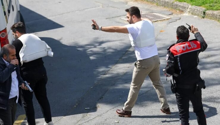 İstanbul’da İsrail konsolosluğu yakınında yaşanan silahlı saldırıda 3 şüpheli etkisiz hale getirildi