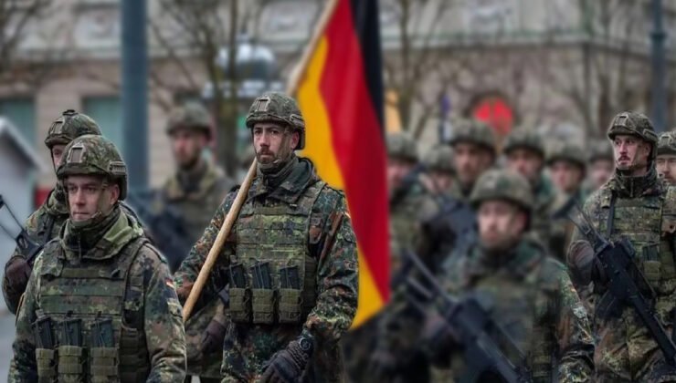 Almanya yeni askerlik yasasındaki yurt dışı çıkış izni konusunda geri adım attı