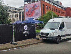 Gent şehrinde ölü bulunan bir kişi için polis soruşturma başlattı