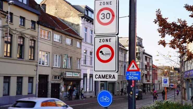 Gent Düşük Emisyon Bölgesi’nin kaldırılıp kaldırılmayacağını belirleyecek çalışma yaz sonu açıklanacak