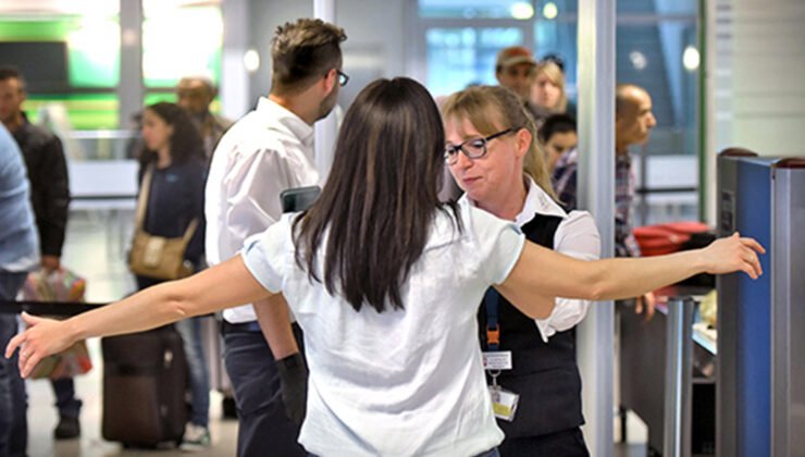 Belçika havaalimanlarında güvenlik açıkları konusunda sosyalist sendika uyarıda bulundu