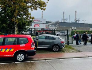 Belçika’da bir kimya şirketinde yaşanan patlamada 7 kişi hastaneye kadırıldı