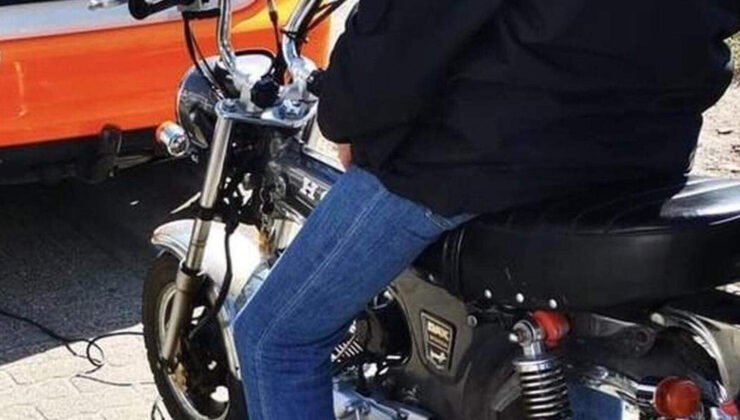 Gent polisi, hız sınırı artırılmış scooter kullanan üç genci gözaltına aldı.