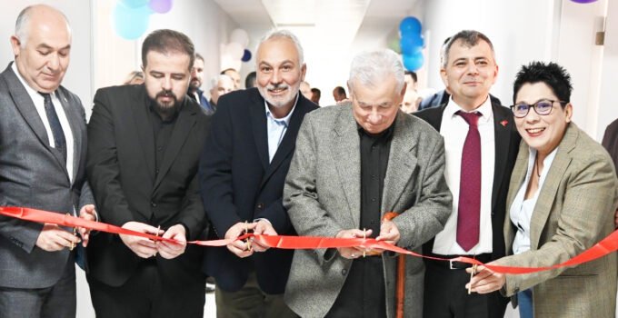 Emirdağ’da bir ilk daha: Robotik Kodlama Atölyesi hizmete açıldı