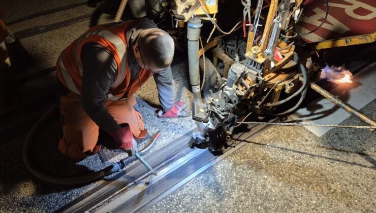 Gent’teki tramvay raylarına gürültü kirliliğini azaltmak için özel şeritler yerleştirildi