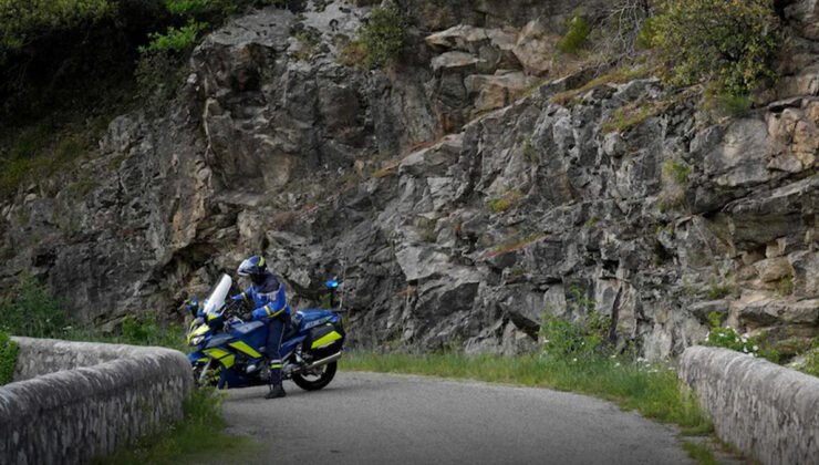 Fransa’da meydana gelen trafik kazasında beş genç hayatını kaybetti