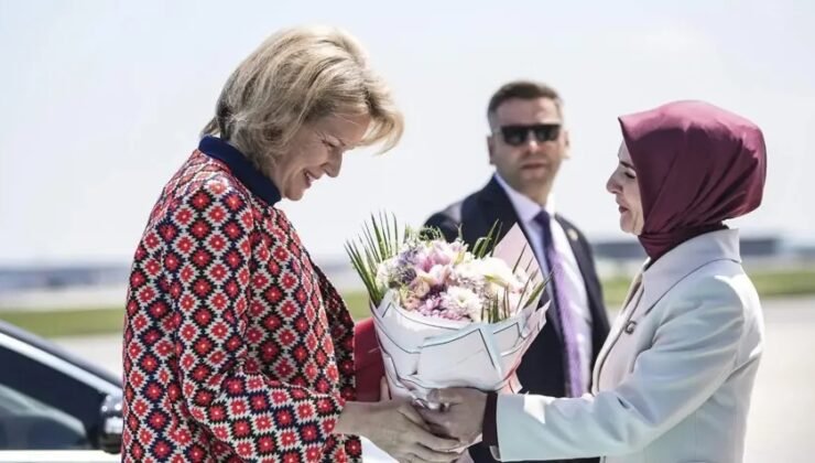 Belçika Kraliçesi Mathilde Türkiye’de : Kraliçe Mathilde’yi Bakan Göktaş karşıladı