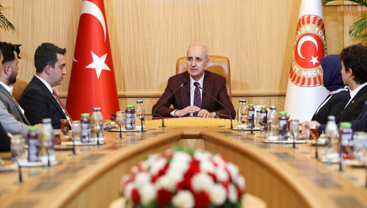 TBMM Başkanı Kurtulmuş, Yurt Dışındaki Genç Sivil Toplum Kuruluşu Temsilcilerini Kabul Etti
