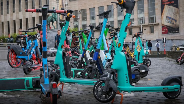 Brüksel’de elektrikli scooter dönemi sona eriyor