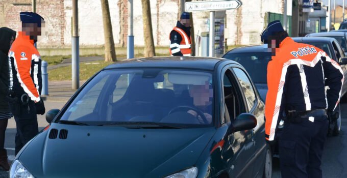 Belçika ve Fransa polisi sınır hattında ortak denetim gerçekleştirdi