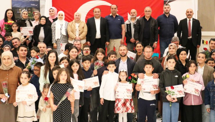 Belçika Lokeren Sakarya Camii’nde Büyük Türkçe Projesi Coşkusu: Öğrenciler Eğitim Belgelerini Aldı