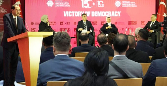 Brüksel’de 15 Temmuz Paneli Düzenlendi: Demokrasi, Milli İrade ve FETÖ’nün Uluslararası Yapısı Masaya Yatırıldı
