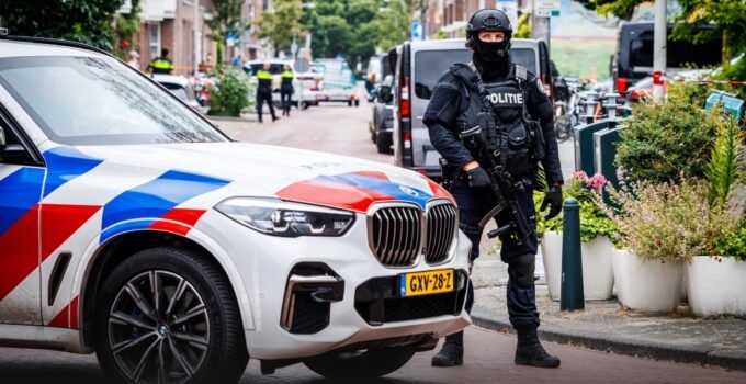 Hollanda’da uyuşturucu laboratuvarı operasyonu