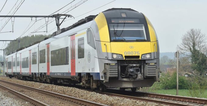 Belçika’da Brugge ile Oostende arasındaki tren seferleri kablo hırsızlığı nedeniyle durduruldu
