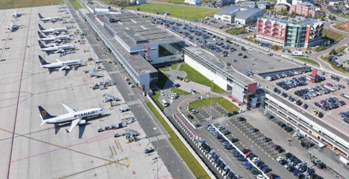 Belçika’nın Charleroi Havalimanı pist yenileme çalışmaları nedeniyle aylarca kapatılacak