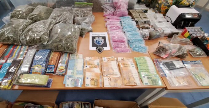 Brüksel’de hırsızlık olayları gerilerken uyuşturucu ve cinayet bağlantılı olaylar rekor kırdı