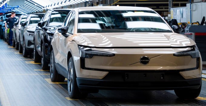 Gent’te üretilen EX30, Volvo’nun en çok satan elektrikli modeli oldu