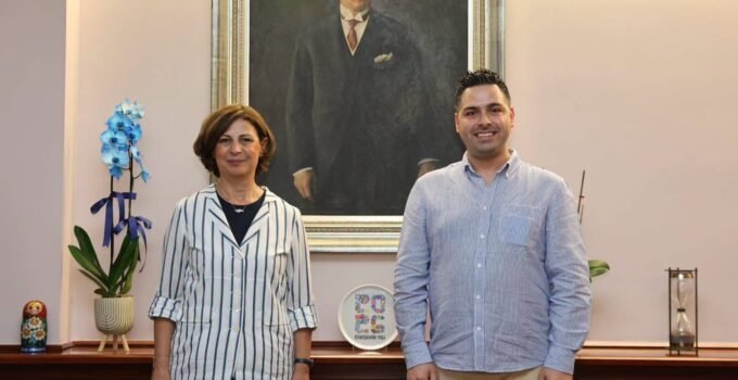 Gent Belediye Başkan Yardımcısı Burak Nallı’dan Eskişehir Belediye Başkanı Ayşe Ünlüce’ye ziyaret