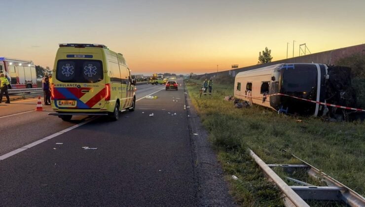 Hollanda’da Öğrenci Gezisi Kabusa Döndü : 16 Yaralı