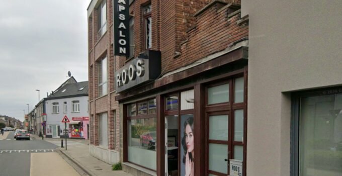 Gent Wondelgem’de kuaför salonunun önünde patlama