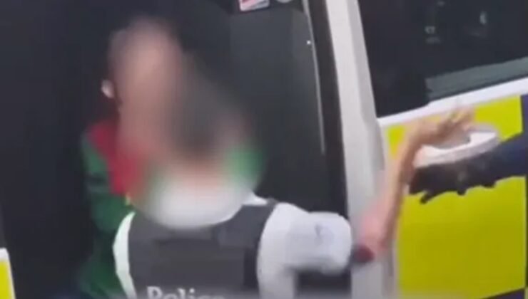 Belçika’da kelepçeli kadına tokat atan polis hakkında soruşturma başlatıldı