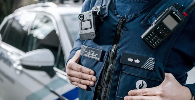 Belçika’da yaşlı kadına sahte polis tuzağı: Gent polisi şüpheliyi yakaladı
