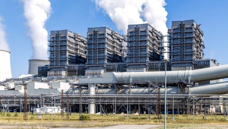 Almanya’da bir elektrik santralinde el yapımı patlayıcılar bulundu
