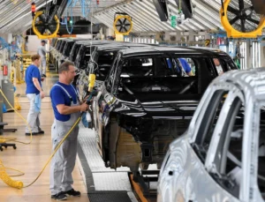 Almanya’nın Sanayi Devi Volkswagen’da Büyük Dönüşüm