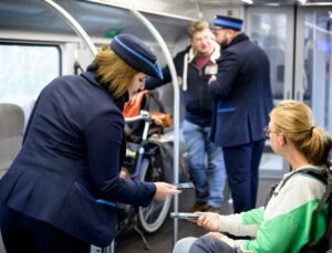 Belçika demiryolu şirketi NMBS 900’den fazla işçi alımı yapacak