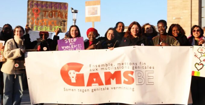 Belçika’da Afrikalı kadınlar kadın sünneti uygulamasına karşı protesto eylemi düzenledi