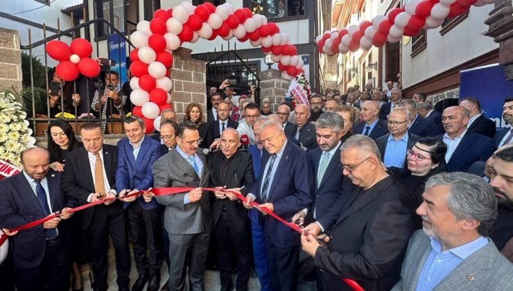 Türk İnternet Medya Birliği’nin (TİMBİR) yeni genel merkezi Ankara’da açıldı