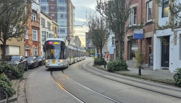 Gent’te tramvayların çıkardığı gıcırtı sesi konusunda yerel halk ile De Lijn arasında uzlaşma sağlandı